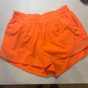 Lululemon Hotty Hot Short- Size 6